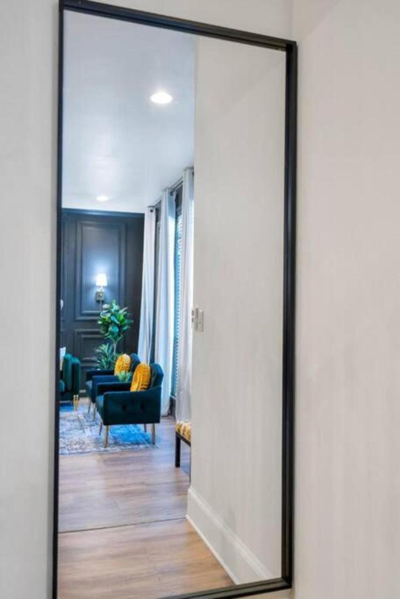 Stylish & Romantic Home, Long-Term Friendly, King บาตันรูช ภายนอก รูปภาพ